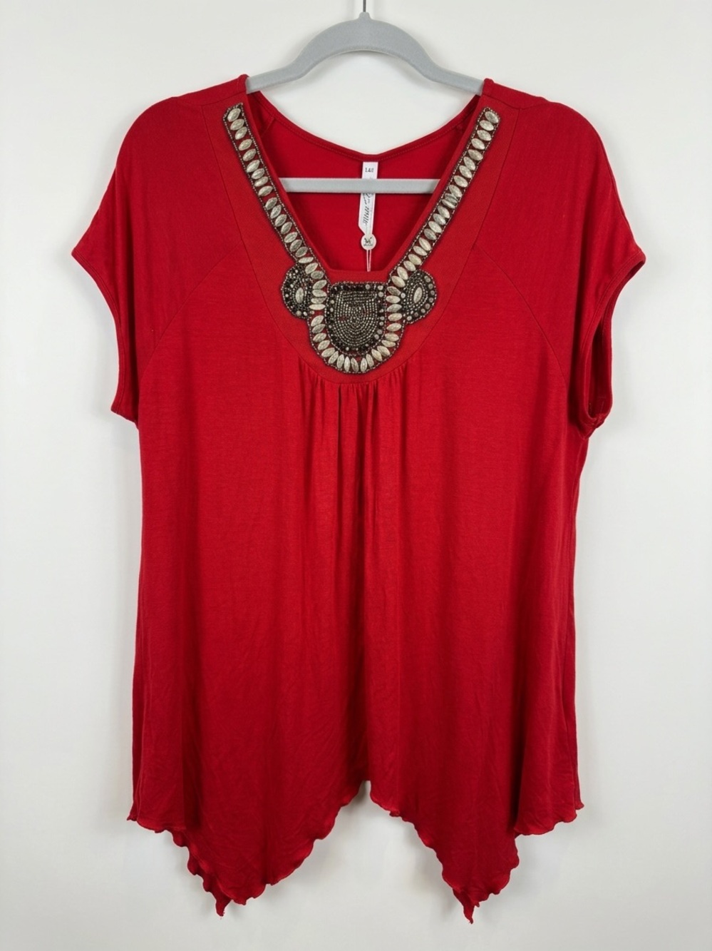White Mark Red V-Neck Tunic with Beaded Embellishment Size 1X